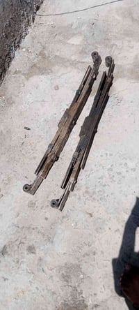 قطع غيار سيارات