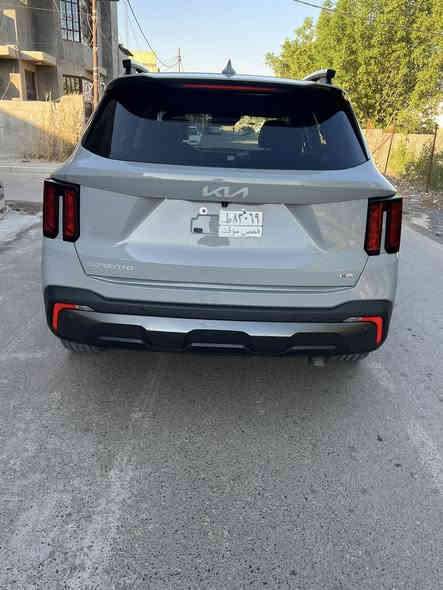 السلام عليكم للبيع سورنتو 24 امريكي صور الحادث موجوده شاصي بي تصليح والغد بدون كص السياره محرك 2500 تيربو ماشيه 32 بدون رقم تترقم جميع المحافظات سياره فول واحد ع واحدالسعر 220 وبيها مجال مكاني بغداد اللطيفيه ***********
