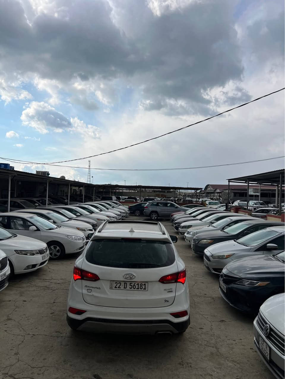 للبيع هونداي سنتافي موديل 2017 وارد امريكي محرك 2400 GDi سيارات فول مواصفات كشنات جلد داخل اسود ستيرن تدفئة كشن تدفئة سيارة ماشي 180 km صبغ بابين بخ فقط بدون داخل محرك كير شرط سنويه رقم هزة جديد باسمي عنوان سيارة مفرق شيخان تواصل كورك واتساب *********** دهوك, العراق
