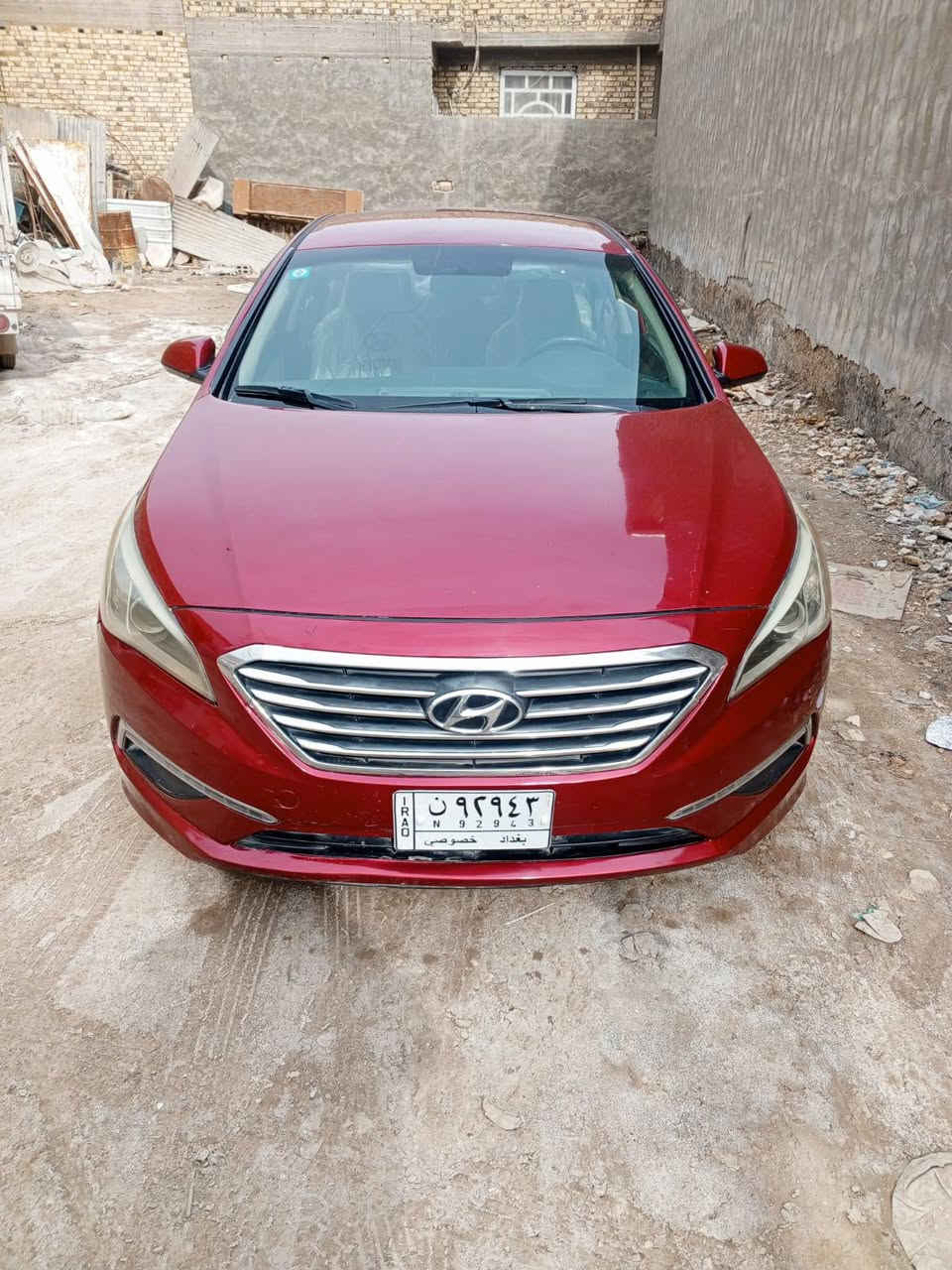 السلام عليكم
للبيع سيارة سوناتا 2015 وارد امريكي رقم بغداد
مكينه GDI 2400 ماشية 160 
نظيفه جدآ مال جناي متصرف 1000 عليها
السعر 125 مكان السيارة بابل الحلة
الاتصال ***********
