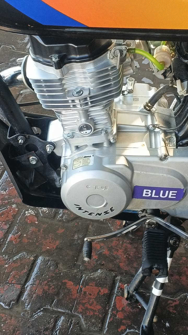 اربعه كير تعيمر شاصي14  وباقي كله 24 مكينه انتنس كامله مابيه اي نقص السعر 900 وبيه مجال ***********خاص موجود‬‏مكاني كوت حي الجهاد
