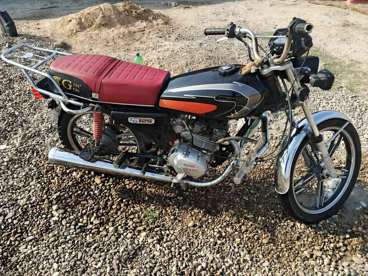 سلام عليكم تراجه البيع يراني 5كير محرك تجفيت جديد السعر 400.  ***********متواجد واتساب
