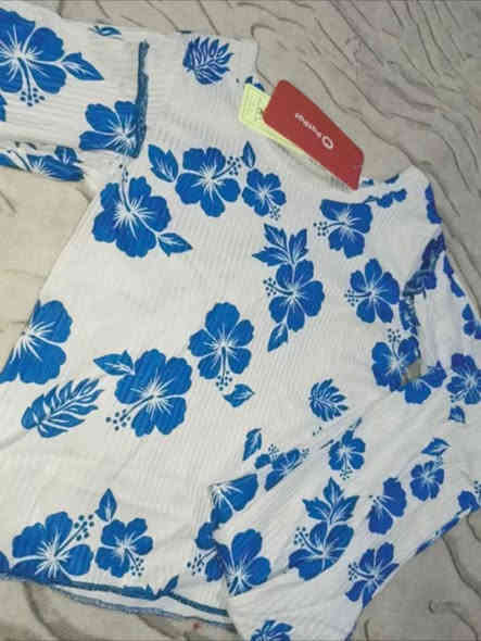 السلام عليكم
هاي بضاعتي ملابس ولادي بناتي موجود جميع الأعمار
وهذا حسابي ب تيك توك افتح بث كل يوم واعرض القطع
يشيء يعجبج راسليني ع واتساب *********** للحجز ♥️
