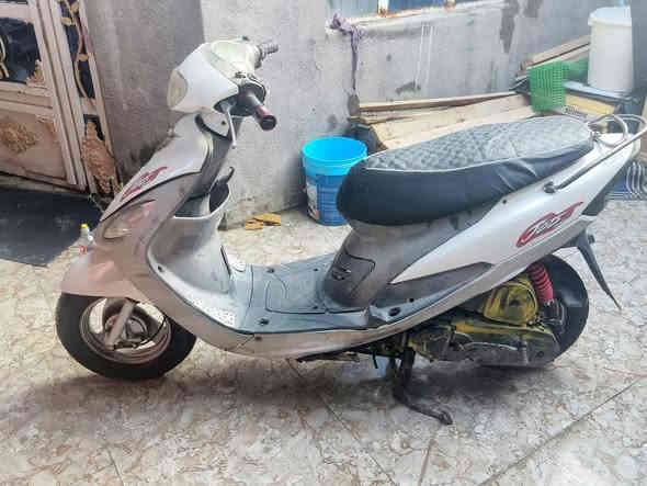 السلام عليكم ورحمة الله دراجه ماكس منغولي دراجه نظيفه نهظه ومعدل دراجه عوزها شخاطه مال سلف و واير بريك ونقص كلوبات اشاير بس ذني ب500 وبيها مجال رقمي *********** لو تتواصل وياي خاص مفتوح وبالخدمه
