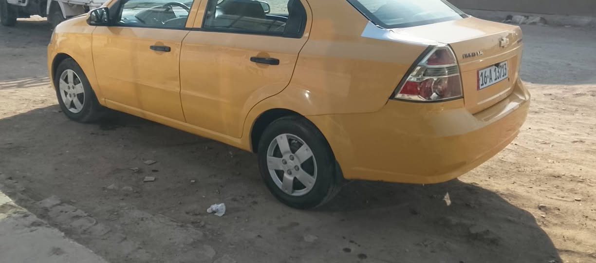 للبيع افيو 2011مفتوح اوتماتيك خليجي رقم قادسيه انكليزي سنويه وهيئه وخط وبحث جدد مكفول من ضربه وتبديل سياره جديده كلش حلوه وجاهزه كير مكينه حداديه تخم تاير تبريد تتفئه علا وضع الشركة مكاني ديوانيه قضاء عفك مكلف بنشر الشراي يتصل ***********
