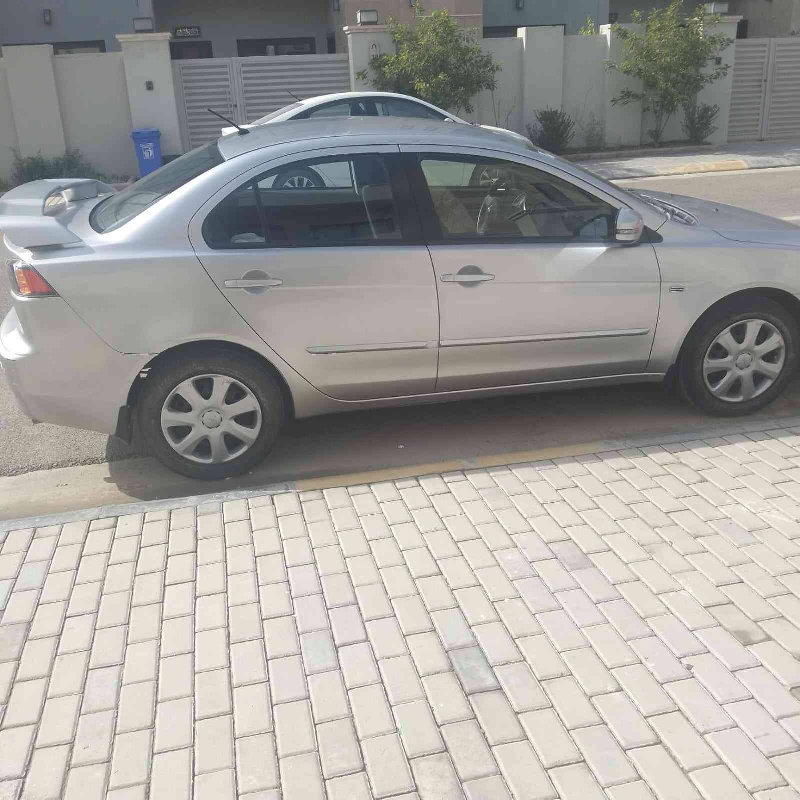 السلام عليكم لانسر قرش موديل 2017 خليجيه السياره مكفوله من كلشي حتى البارد ماشيه ١٠٧ كيلو رقم سليمانيه السياره مناقصها اي شي  وعليها ادامه كامله بكلشي 
سعر السيارة
120 وبيها مجال
مكانها مجمع بوابه الكاظمية
***********
