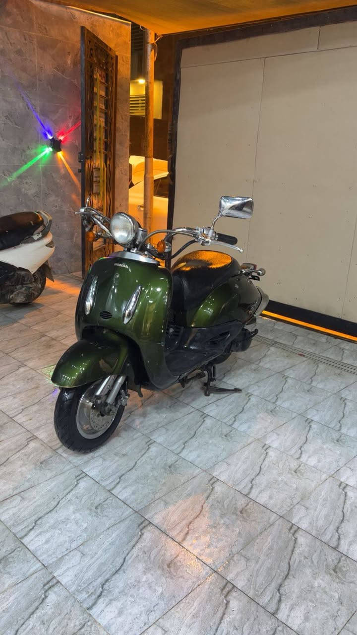 سلام عليكم شباب دراجه هونده جوكر المكينه محوره سكنس السعر 750بيهه مجال قليل كلش المكان بصره شط العرب ***********
