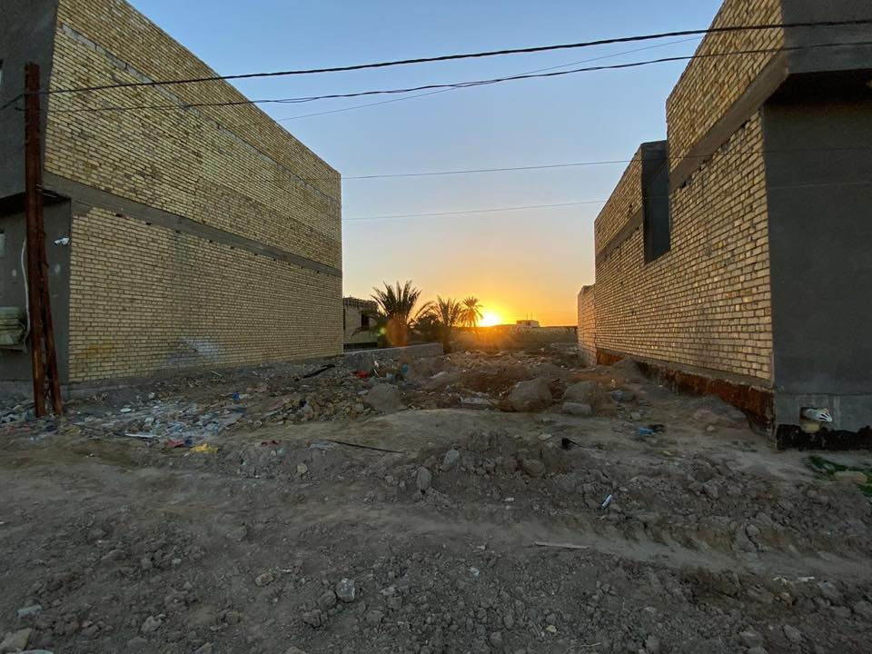 قطعة ٢٥٠ متر في السكك

قطعة ارض مساحة 250 متر طابو اسهم
واجهة12 ونزل٢١ 

المكان
السايدين الي مقابل صيدلية درر نهاية السايدين 

السعر١٨ مليون
وبيهة مجال للشراي

***********‏
