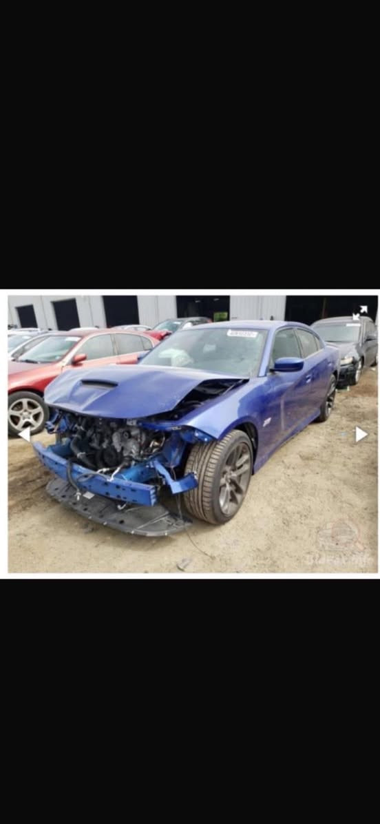 جارجر سكات باك موديل 2021 🐝 
الحرك 8V 6400cc
عداد المسافة 23M
السيارة نظيفة جداً مناقصها اي شي صدر جديد 
تخم تايرات جديد 
كاملة مكمله مواصفات السيارة فول عدا الفتحة 
السيارة رقمها اربيل ب اسمي سنويتها
حادث السيارة قطعة وحدة مثل مموضح امامكم بالصورة  
متحصل سكات بهل نظافة وهيج سعر 

السعر ب 245💵

*********** رقمي 📞☎️
