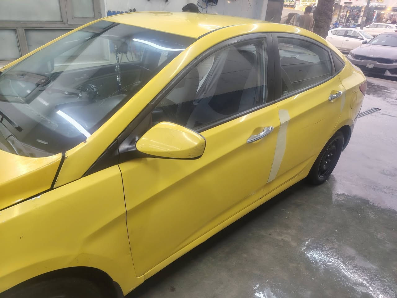 سلام عليكم
أكسنت 2015وارد سعر 7800وبيها مجال
***********
