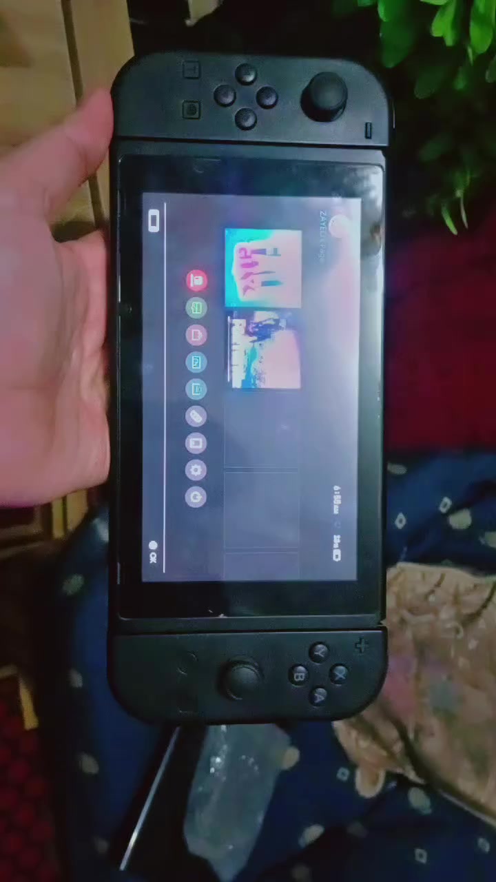 جهاز Nintendo مع رامه مالت الاصلي 128گيگا لزكة بيه فطور تريد تشيله براحتك  سعر 150 الف جهاز نظيف


**إذا كنت صاحب هذا الإعلان وتريد حذفه لأي سبب، رجاءا أرسل رسالة إلى الدعم الفني**