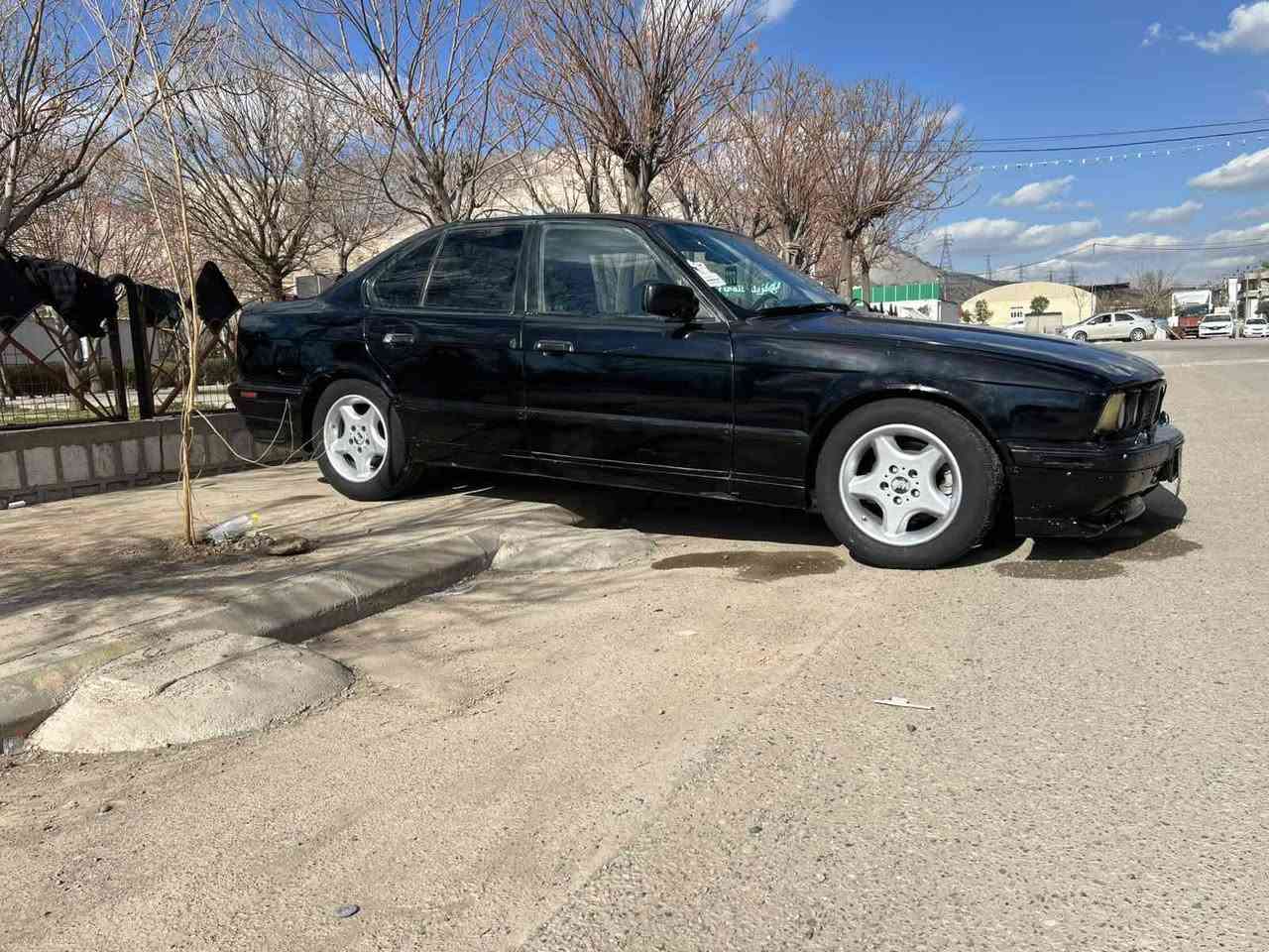 Bmw بؤفرؤشتن
535عادي فةل
جةمجةمال 
سعري 14$
دةست خؤش ئةدمين


**إذا كنت صاحب هذا الإعلان وتريد حذفه لأي سبب، رجاءا أرسل رسالة إلى الدعم الفني**