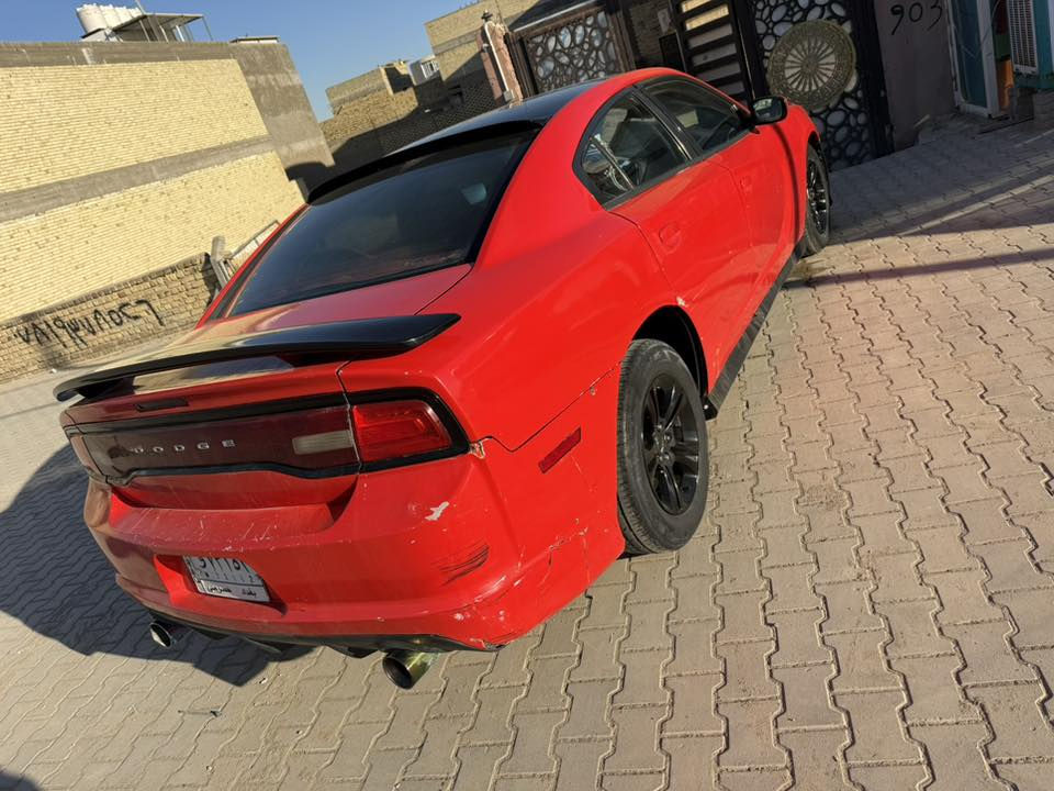 السلام عليكم
جارجر. 
مديل. 2012
مصبوغة حزام طماطي اصل سودة قمارة بلاد اسود 
 
السعر.  115 وبيه وجال بسيط 

للاستفسار.  *********** 

مكاني السيارة  النجف
