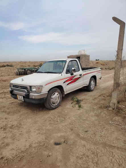 سلام عليكم بيكم للبيع موديل 1999 مكفولة من ضربه وتبديل كير محرك حداديه جديده تخم تاير جديد السياره جديده معنى الكلمه السعر 85 وبيها مجال *********** مكلف بالنشر
