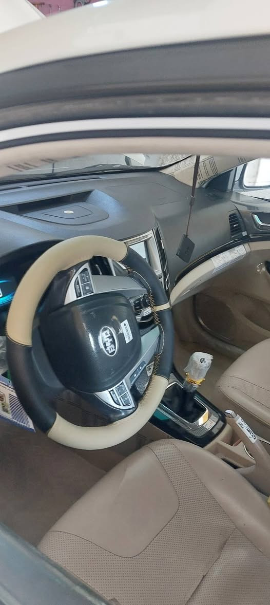 ‎بى وابدى ٢٠١٤
Byd F5 موديل 2014
فول مواسە فات
بەسمە
ئەى بى ئيس (ABS)
جام كاره بایي
گێر عادی 
گێرومەک‎ رانية, السليمانية


**إذا كنت صاحب هذا الإعلان وتريد حذفه لأي سبب، رجاءا أرسل رسالة إلى الدعم الفني**