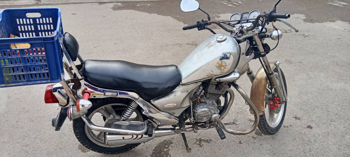 السلام عليكم ديلم للبيع مجفت نظيف سعر 450وبي مجال للشراي اتصال ***********
