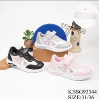 شوز بناتي • مقاسات ٣١-٣٦ • توصيل لجميع المحافظات