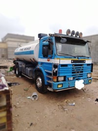 سيارة للبيع بسمي ٠٧٧١٨٦٩٦٢٧٥