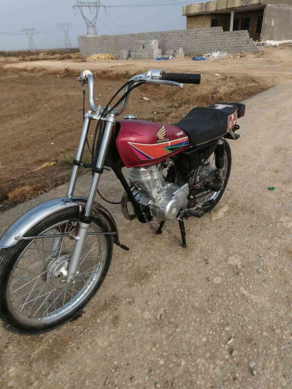 دراجه لبيع سعر خاص مكينه مكز اله ستفار على هاذ رقم ***********
