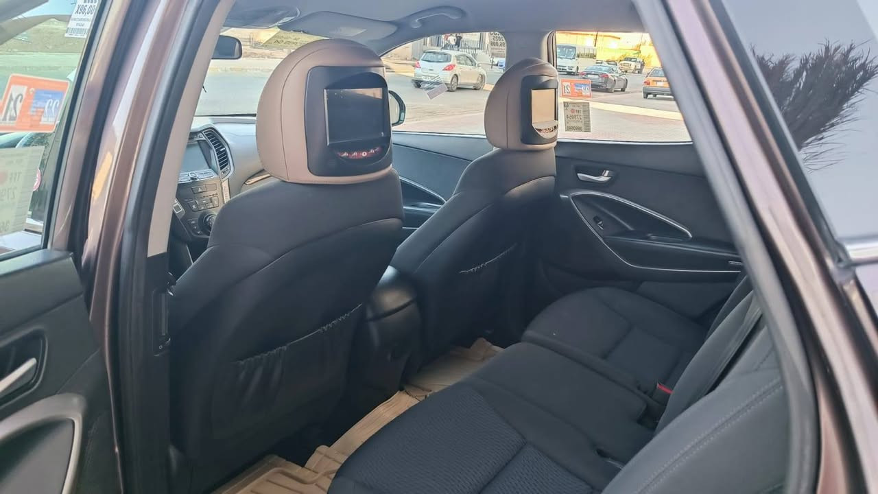 سنتافي 2015 كفاله كلش جديد ماشي 148 قابل للزيادة بسمنا كير محرك تبريد حداديه كهربائيات شرط تبريد مركزي ثلاثة مقعد سعر 157 اي استفسار ***********
*********** كركوك, العراق
