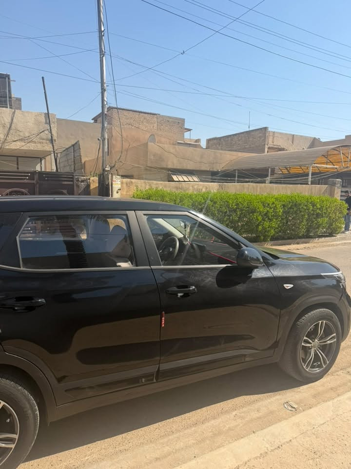 السلام عليكم 
سيارة كيا سيليتوس امريكي موديل ٢٠٢٢ رقم بغداد للبيع 
سيارة ماشيه ٤٥ الف 
ويل قياس ١٧ 
حساسات امامية و خلفيه 
اشارات و حساسات بالمري 
المري شفط 
اوتو ستوب 
مانع انزلاق 
تحديد مسار 
محرك ٢٠٠٠ 
هندبريك بصمه 
بيها جاملغ وبنيد مبدل بلادي نفس اللون 
مكفوله من الشاصي واللغد 
السياره تبريد ثلج 
والمكينه نظيفه جداً لا تنقيص ولا تبخير
السياره بأسمي التحويل ثاني يوم

السياره مكانها بغداد الدورة 
***********
