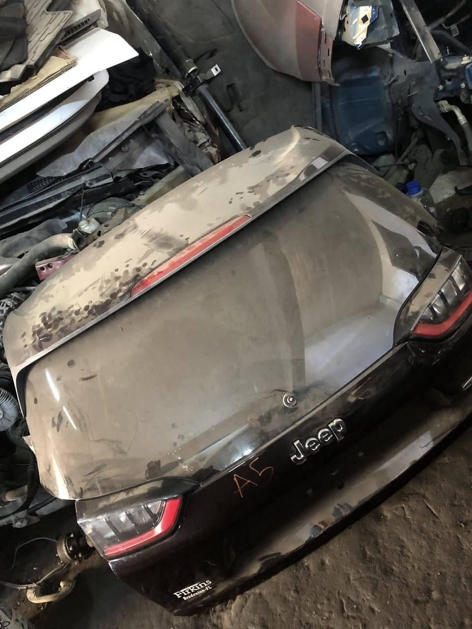 سلام عليكم من رخصة الادمن
قطع غيار لجيب البزون
متوفر كصات وجميع القطع 
توصيل لباب البيت📦🚚
للاستفسار اكثر***********
