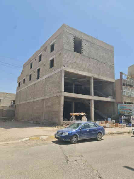 فرصة استثمارية 📍
بناية مكونه من 4طوابق 
في تكريت حي الزهور مقابيل كلية التربية للبنات 
بمساحة 400 متر 
الطابق الاول صالة غير مقسم 
وباقي الطوابق غرف فندقية 
ترهم مستشفى او مطعم وفندق 
مساطحة 25 سنة📍
لمزيد من المعلومات يرجى مراجعة المكتب او الاتصال على الرقم
***********
