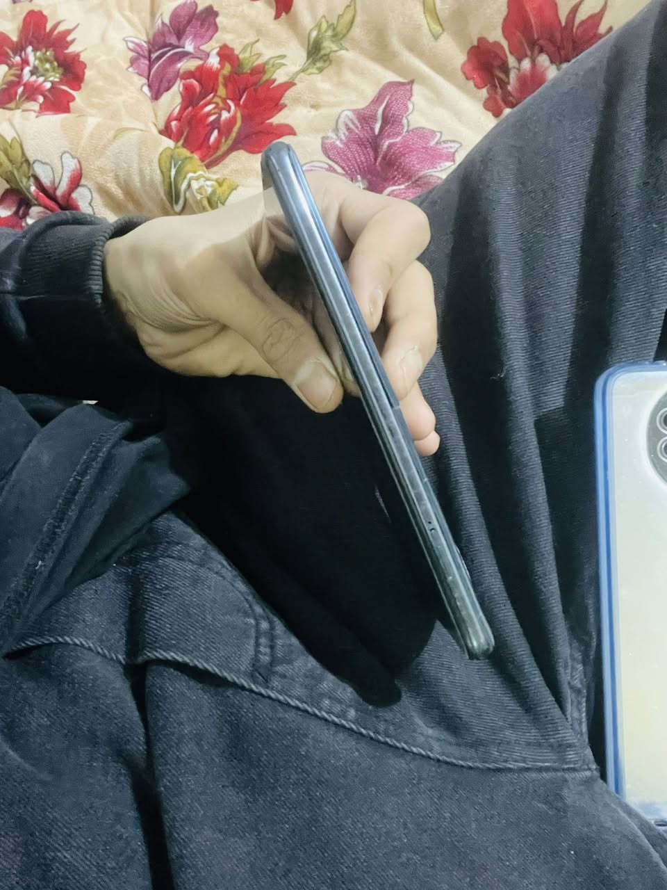 السلام عليكم جاهز بوكو P O C 0X3NFC مراوس بايفون شعدك نزل ذكره64


**إذا كنت صاحب هذا الإعلان وتريد حذفه لأي سبب، رجاءا أرسل رسالة إلى الدعم الفني**