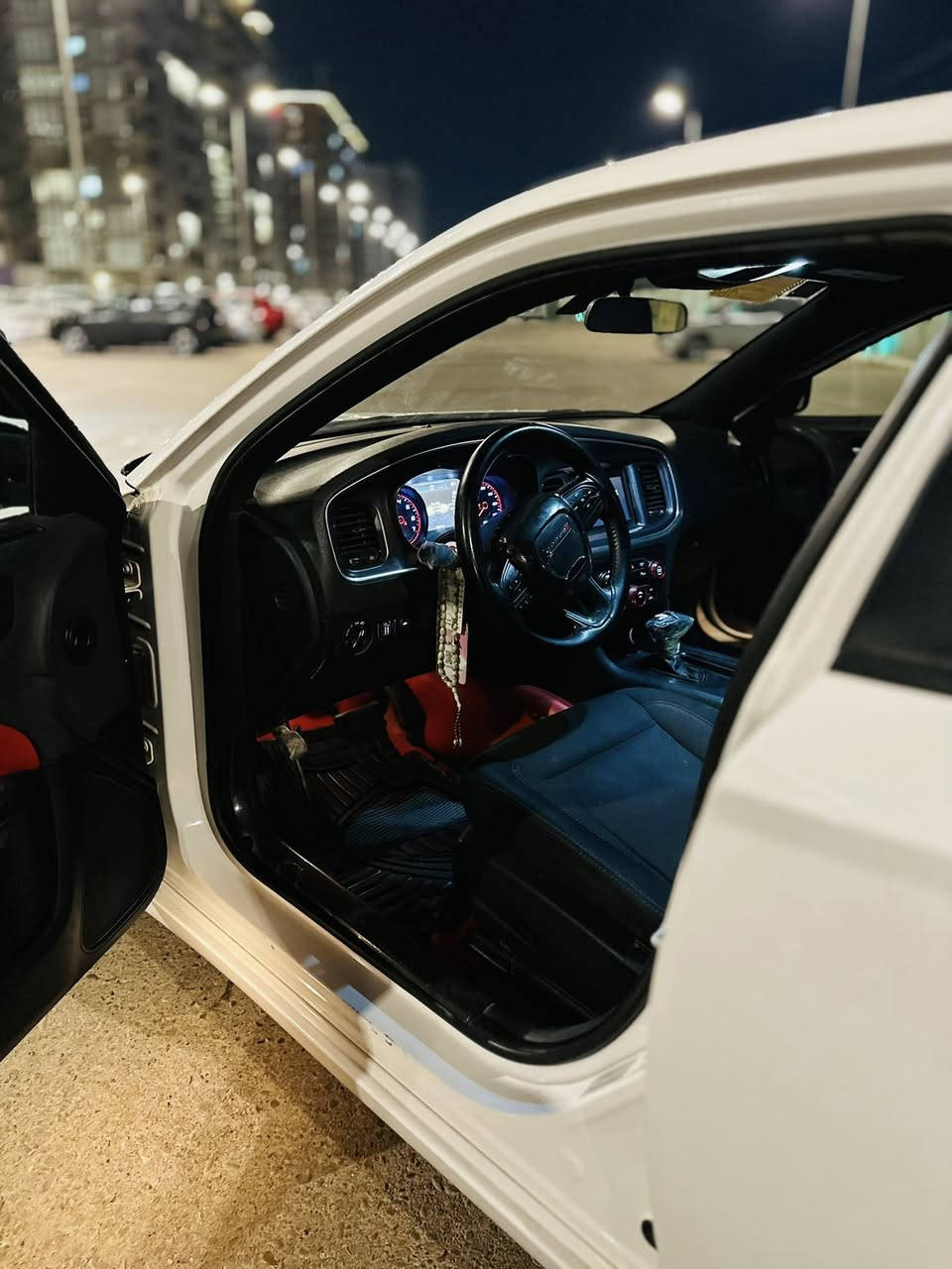 دوج جارجر 2018 Sxt
لون ابيض بدون ايرباك على شرط

تحكم استيرن جهتين

كشنات كهرباء

رقم بغداد بسمي تحويل مباشر

كير مكينة كفالة

السيارة على وضع حادث امريكا

جاملغ خلفي وباب مبدل فقظ

معروفه موصفات sxt

تو ويل تشغيل عن بعد

السيارة عليها ادامة كاملة 

صدر جديد على شرط

مكان بغداد

السعر 198

***********

اتصال فقط
