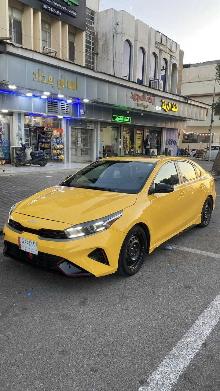 �السيارة : 🚗 Kia Forte 2022 GT‑Line
🔷سنة الصنع : 2022

🔷اللوحة : بغداد (شرط التحويل)

🔶السعر : 1٣٨ورقة بيه مجال للشراي

🔷الضرر : ٤ قطع

🔷المواصفات: 🔥

🔹حجم المحرك 4 سلندر 2.0L

🔹فتحه سقف بانورامي  🌅

🔹صندوق ذكي (يفتح عند الاقتراب)

🔹سقف كنتارا اسود

🔹نظام صوت 12سماعة Harman Kardon🔊

🔹تدفئة + تبريد للمقاعد الأمامية

🔹شاحن لاسلكي + أوتو هولد

🔹دفع أمامي FWD

🔹عداد المسافة  (131,450)

🔹كاميرا خلفية + رادار أمامي وجانبي نقطه عمياء

🔹تنبيه الخروج عن المسار 🚦

🔹غرفة داخلية جلد اسود

🔹كرسي السائق كهرباء بالكامل

🔹ويل حجم 16 مع إطارات بحالة ممتازة

🔹3 وضعيات للقيادة

🔹إنارة ترحيب ✨

🔹مصابيح LED بالكامل

🔹شاشة تحكم بالمواصفات والقيادة

🔹فول تحكم ستيرن + ستيرن كهرباء

🔹بصمة أبواب وتشغيل عن بعد

🔹السيارة فول الفول مواصفات بدون نقص

📍المكان: بغداد

📞للتواصل :- ***********– ***********
