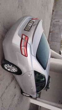 كامري ٢٠١١ • رقم اربيل دولي • ٤ سلندر