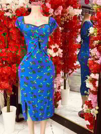 ملابس • عرض عيد الحب • جملة ومفرد