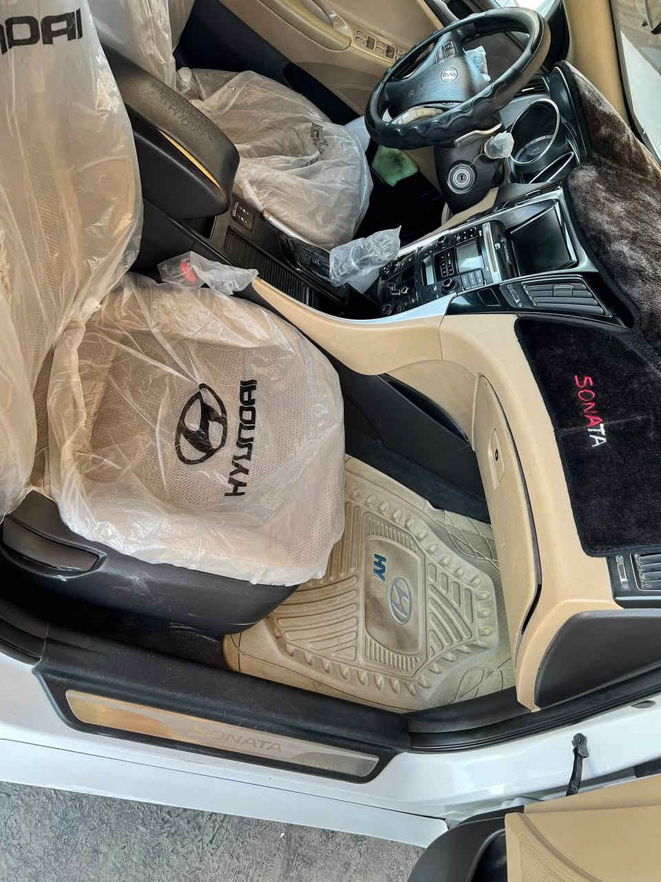(سوناته للبيع موديل ٢٠١١ خليجي كفاله عامه سونار مرفق فول مواصفات للأخير عده البصمه فقط 

خليجي مكينه ٢٤٠٠ بلكارتون 

السياره جديده حيل بلعافيه ع ياخذها 

(سياره فول بنوراما ماعد البصمه)

مواصفات شاشه كشنات كهرباء 

كامره تحكم صوبين

تبريد امامي خلفي ثلج❄️

حداديه جديده كلش

السياره مال جناي ماتخسر عليها أي شي

بسم كردي تريد تحويل وكاله حاضر ماعده اي مشكله 
السياره جديده حيل وبلعافيه ع ياخذها مكاني بابل القاسم ع السعر 112 وبيها مجال حك جيه فقط


**إذا كنت صاحب هذا الإعلان وتريد حذفه لأي سبب، رجاءا أرسل رسالة إلى الدعم الفني**