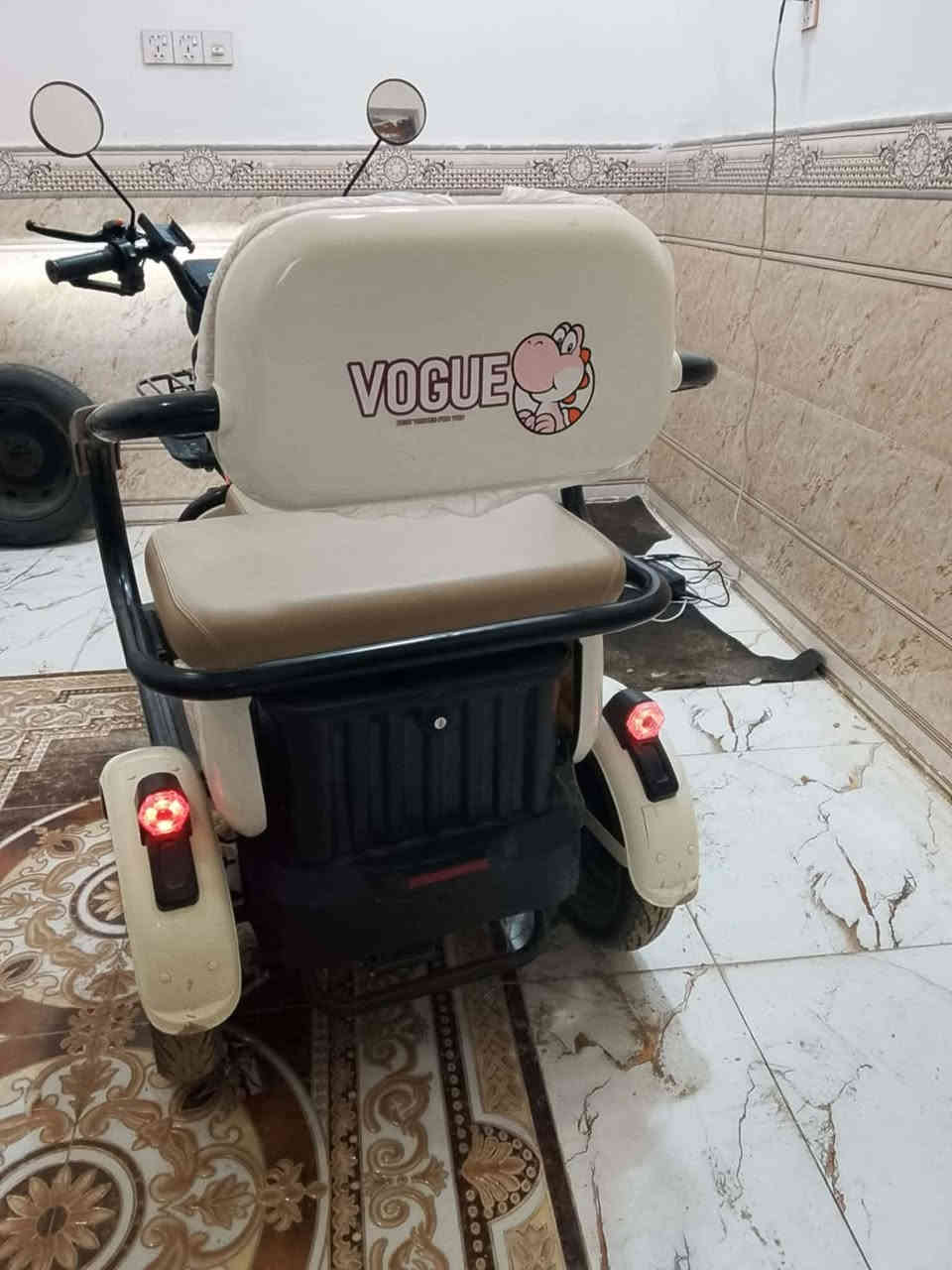 اللهم صل على محمد وال محمد 
السلام عليكم دراجه تخبل جديده وبيه مجال قليل العنوان ناصريه الفداء راسلني واتساب ***********
