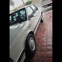 اولدز موديل 90 بأسمي سيارة جاهزة تخم تاير جواها اي نقص مابيه بيها السي...