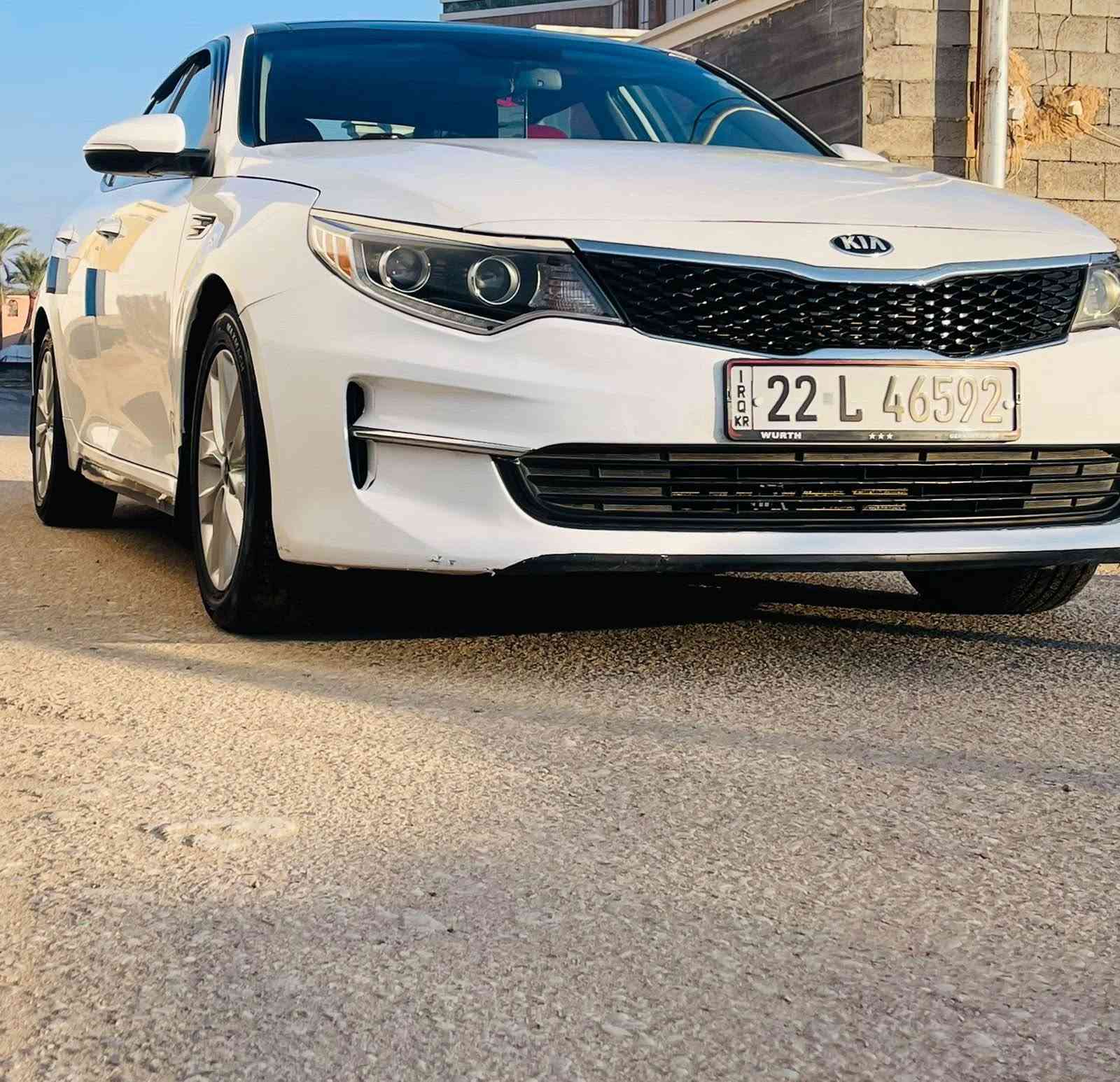 كيا اوبتيما موديل 17 وارد امريكي حادث جاملغ وبنيدماشيه 108 السعر 120 وبيه مجال مكان الرمادي ***********
