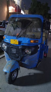 تكتك موديل 19 محرك باجاج 19 تكتك مصريه حلوه مرتبه كشر مكينه نظيف ومكفو...