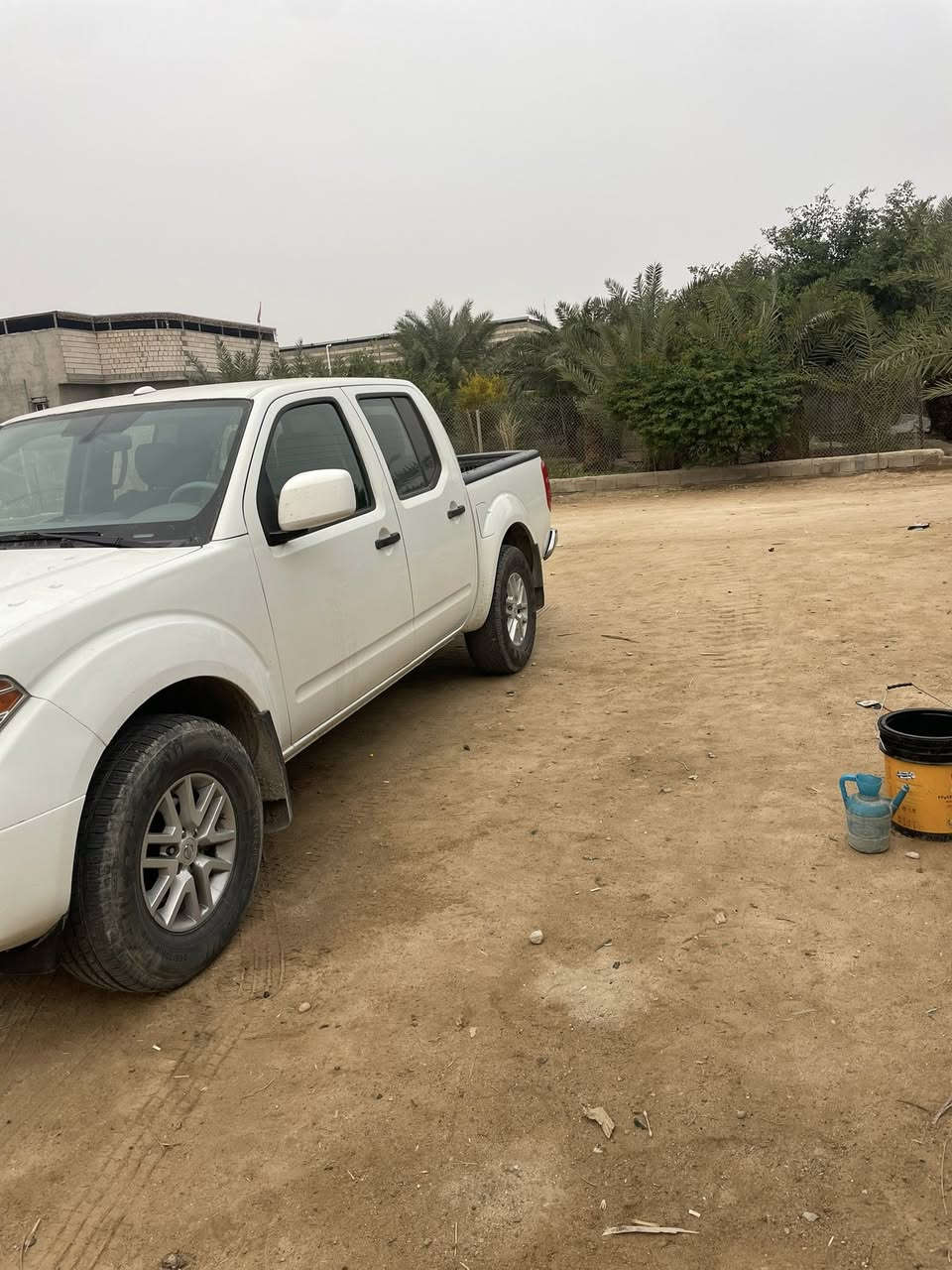 سلام عليكم فنتيره اربيل سنوه صاقطه وارد أمريكي موديل 2017 حادثه مدكر وبنيد  السعر ١٤٥ قفل مكانه بصره الزبير ***********
