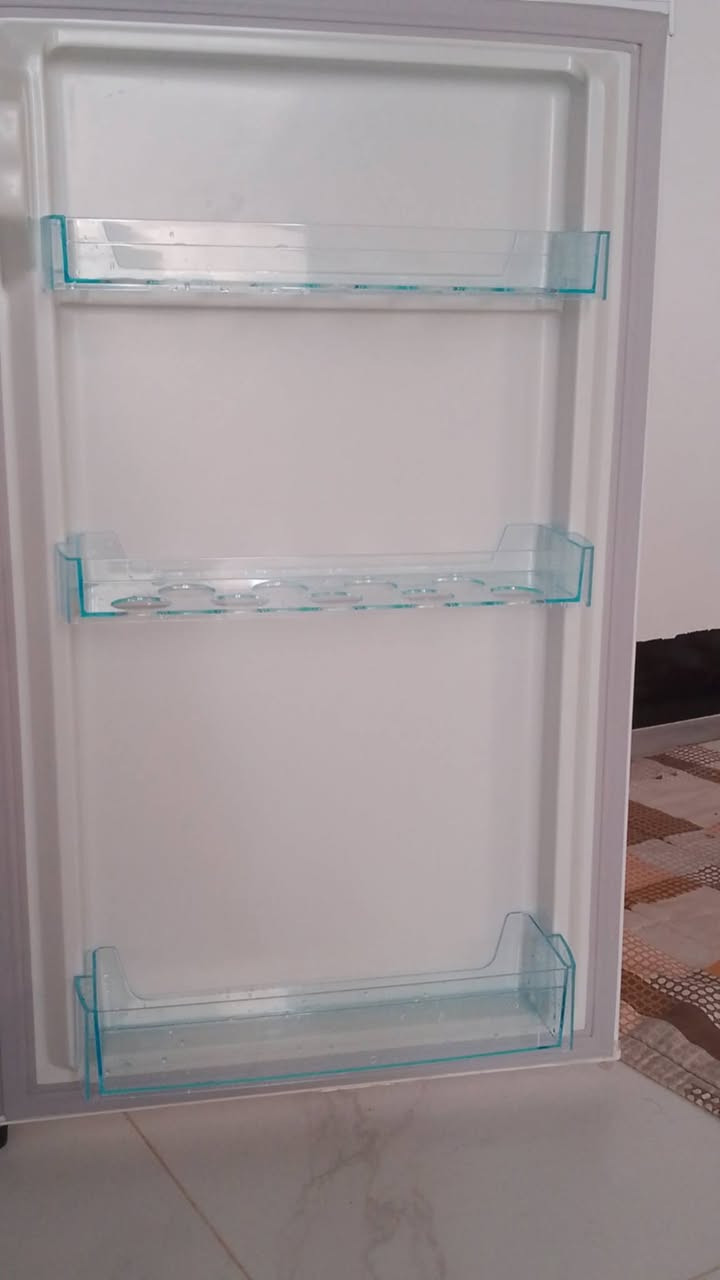 للبيع ثلاجه صغيره سعرها ١٠٠ وبيها مجال العنوان ١٧ تموز


**إذا كنت صاحب هذا الإعلان وتريد حذفه لأي سبب، رجاءا أرسل رسالة إلى الدعم الفني**
