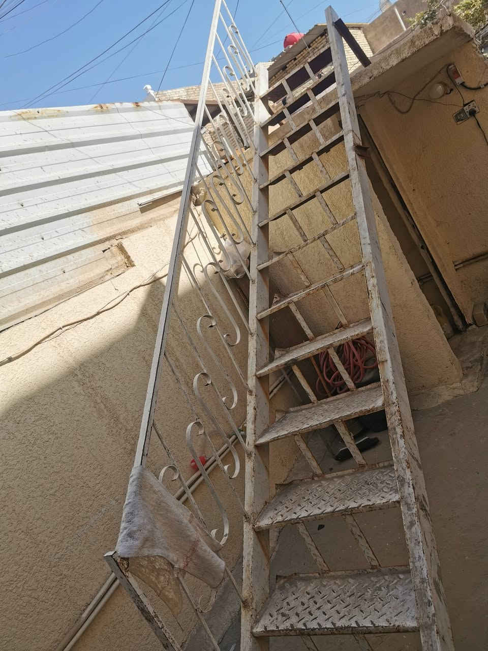 درج حديد ثكيل 4 متر 12 بايه سعره 120 الف بغداد حي اور


**إذا كنت صاحب هذا الإعلان وتريد حذفه لأي سبب، رجاءا أرسل رسالة إلى الدعم الفني**