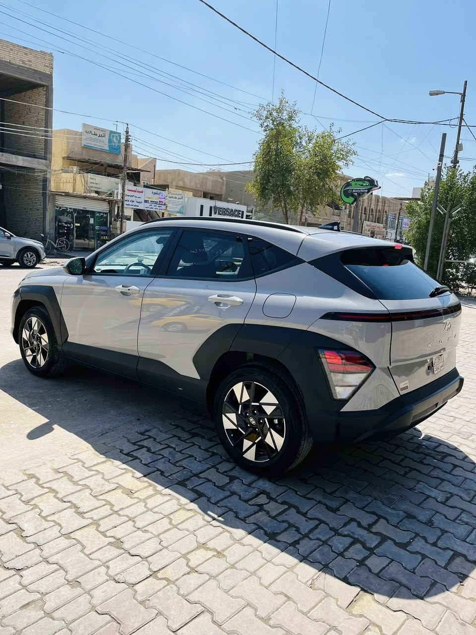 السلام عليكم كونا 25 دخول جديد منفيست باسمي فحص مؤقت السيارة حادثها بنيد فقط ماشية 8 الاف لغد شاصي تبريد راديترات مكفول شركة

المواصفات

بصمة
تشغيل عن بعد
كشن كهرباء
صندوق ذكي
ترحيب
شاشة دجتل متصل
دخول ذكي
بكلايتات لد
تبريد قطعتين
تبريد منفصل مناخين
شاشة جبيرة  
سستم صوت
محرك 2000 دوش 🚀
كامرة دوارة
بصمة صندوك
داخل لونين ابيض
ويل كب 18
رادار امامي
رادار خلفي
رادار جانبي
تدفئة كشنات
تدفئة ستيرن
لد امامي
تحديد مسار
قيادة ذاتية
توقف ذاتي 
تنبيه عند مغادرة المسار
مانع انحدار 
اوتو ستوب
كروس سرعة
وضعيات قيادة

وبعد هواي مواصفات بيها

سيارة جاهزة وكاملة بدون نقص

السعر 153 وبيها مجال بسيط 
مكاني بغداد تقاطع درويش***********حي العلام
