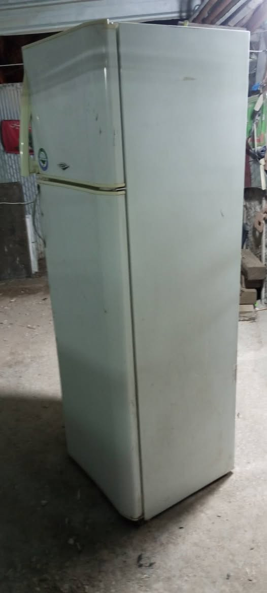 السلام عليكم اخوان ثلاجه تجمد فول ونضيفه حيل تشتغل حالين شوف العين ب100اكوشراي مستعجل


**إذا كنت صاحب هذا الإعلان وتريد حذفه لأي سبب، رجاءا أرسل رسالة إلى الدعم الفني**