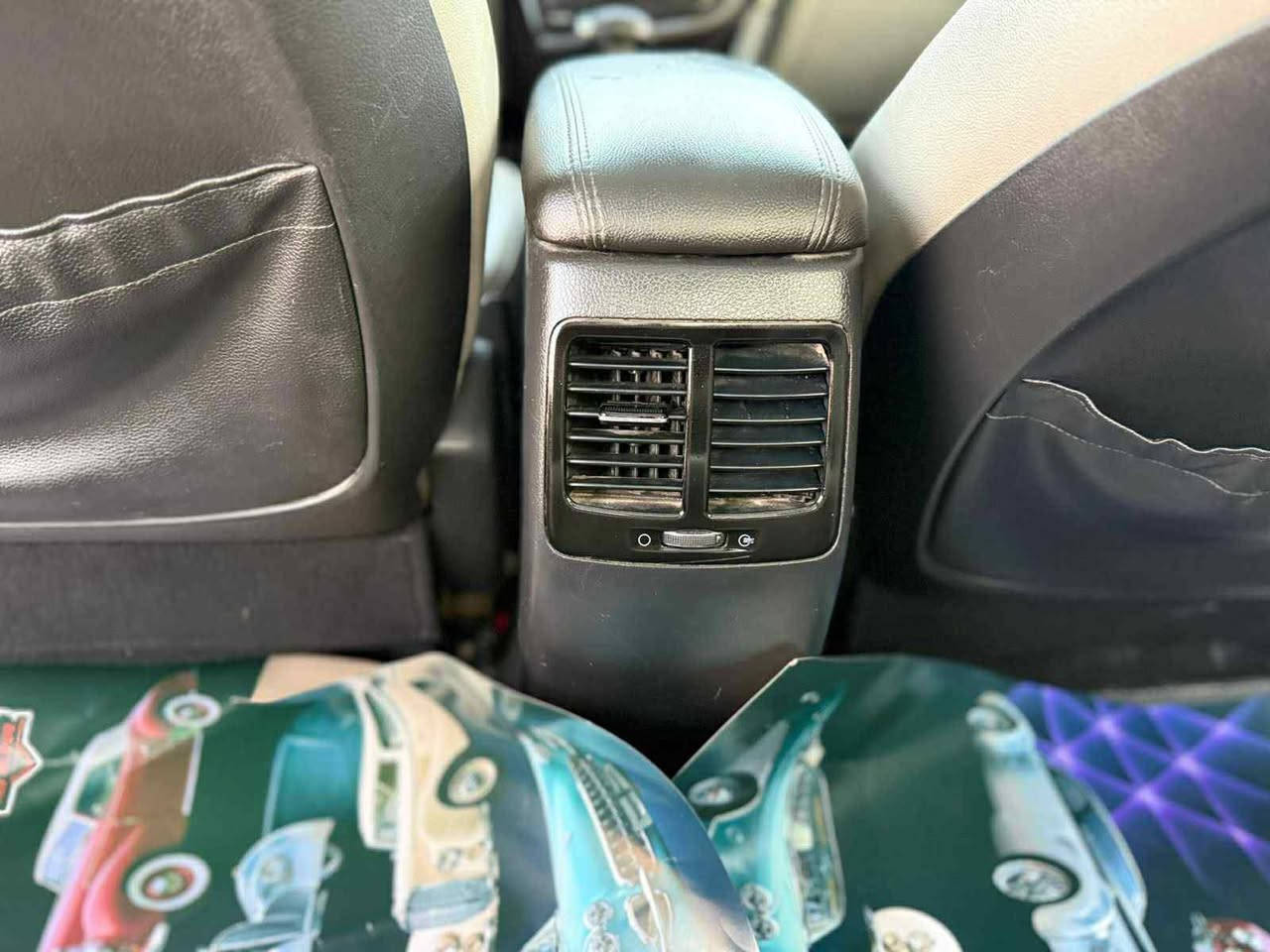 كيه اوبتيما للبيع مريكي بيه بس جاملغ وبنيد 
مكينه 2400 كفله من الفتح وتنقيص والخير
تبريد ثلج امامي وخلفية
رقمه ذي قار 
حساسات كامره اصليه 
سياره واحد عل وحد 

موديل 15
فول مواصفات 
بصمه فتحه 
مكانه ناصريه ناحيته الفضليه 
سعر 128 وبيه مجال قليل 
***********
