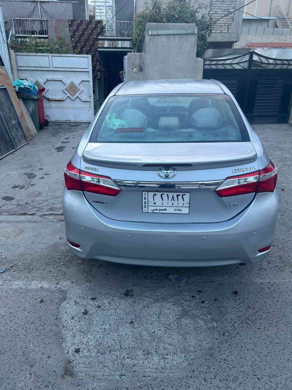 السلام عليكم
توفر كورلا خليجي للبيع 
الون:رصاصي
موديل:2014
فول موصفات
الحدث مالتها جاملخ وبنيد  
العنوان :بغداد حي جامعة
السعر:١٢٨ وبيها مجال
رقم الهاتف:***********)
