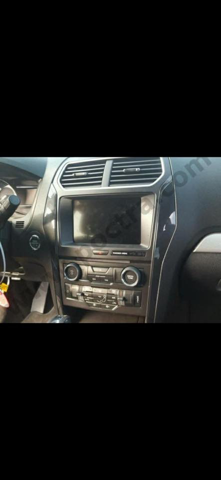 السلام عليكم
فورد اكسبلور اريد  بيع او مراوس بحدث 
السيارة  موديل  2017 ماشيه 140 الف كيلو مو ميل
مواصفات ال XLT المعروفه 
محرك 3.5 تنفس طبيعي سته سلندر 
وتو ويل السياره

بيها صبغ جاملغ ونص بنيد وبيها باب خلفي جهه سايق كلير من امريكا

شاشه جبيره 
عداد ٣ شاشات
كشناات امامي كهرباء
حساسات ورادار خلفيه 
نقطه عمياء
٧ راكب
٣ قطع تبريد

صندوك كهرباء

تشغيل عن بعد

بصمه ابواب ودخول ذكي

عليها ويل SRT ب 15 ورقه وتخم تاير جديد بعده

حيل مكعد شكلها ونصبتها حلوه حيل
***********
