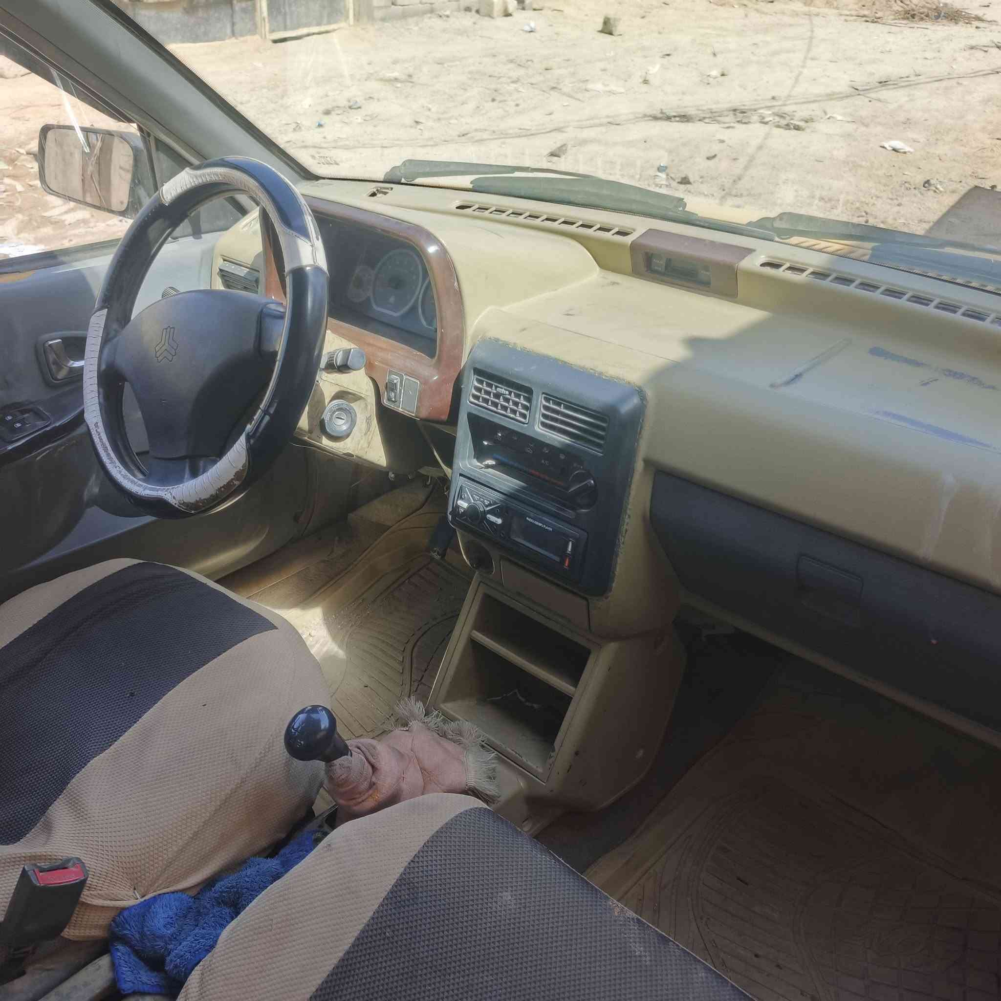 السلام عليكم سايبه البيع مديل تسعه مصفر هيه وغرامات تحويل مباشر مستعجل عله بيعته 15السعر***********
