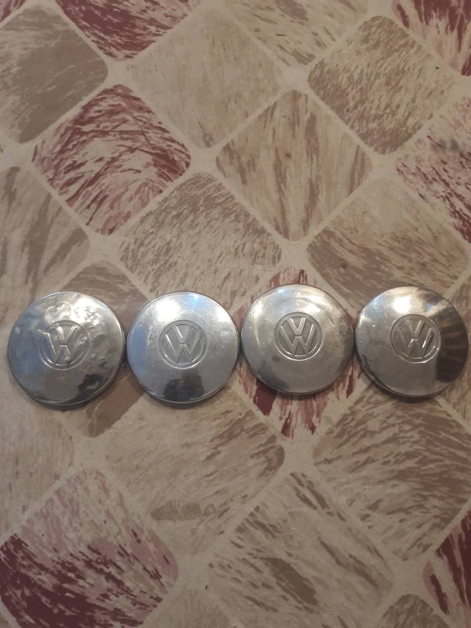 السلام عليكم للبيع كبات برازيلي ٣٠ مكاني حله ***********
