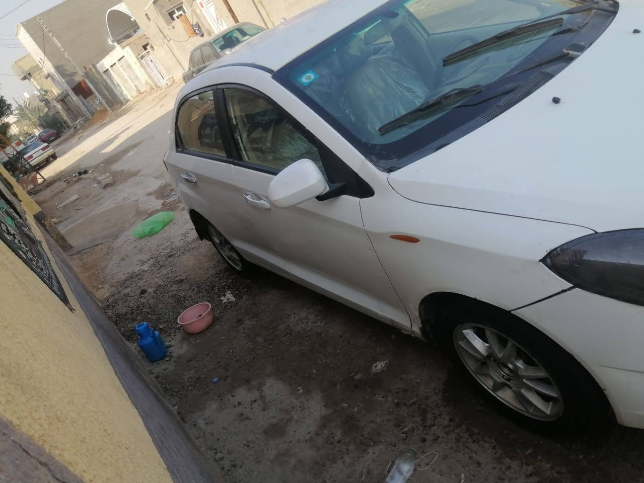 سلام عليكم شيري فلاوين مديل 13 رقم انكليزي بسمي هزه جديده 35وبيها مجال
