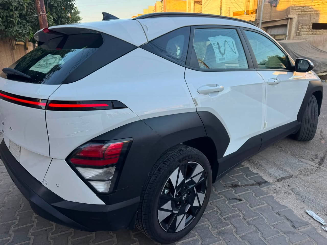 هونداي كونا 2024   مكينه 2000 دوش
خليجيه مكفوله 🆕 رفم سياره بغداد 

المواصفات فول 

-شحن لاسلكي 
بانوراما 
تشغيل عن بعد 

-بصمه 

-شاشه متصله حجم الكبير

-كامره 

-رادارات 360

-توقف ذاتي 

-تحديد مسار

-بوابات بلادي 

وبعد بيها هواي مواصفات معروفه   

***********
عنوان بغداد
