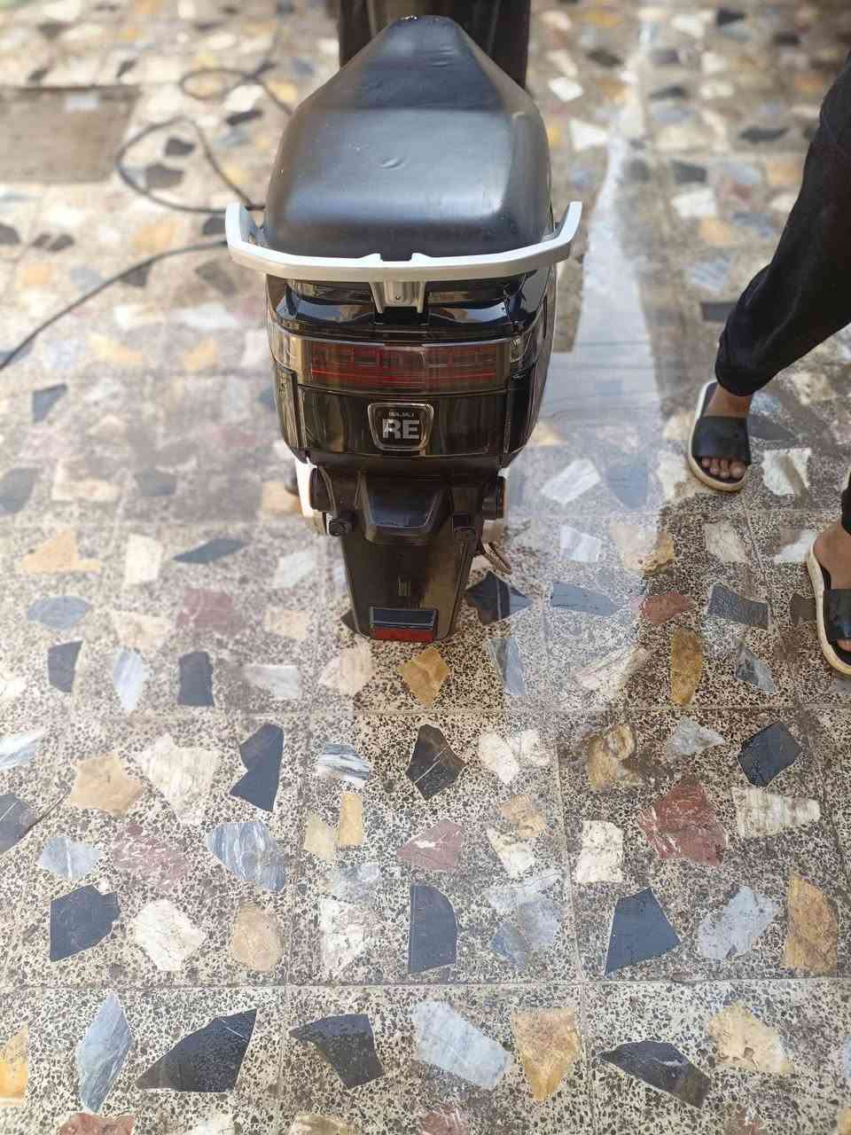 دراجه شحن مستعمله +بريكات رياضي دبلت رياضي ويل رياضي ستيران رياضي يده بريك رياضي +6بطاريت رقم*********** سعر 700وبيه مجال لل شراي وتدلل
